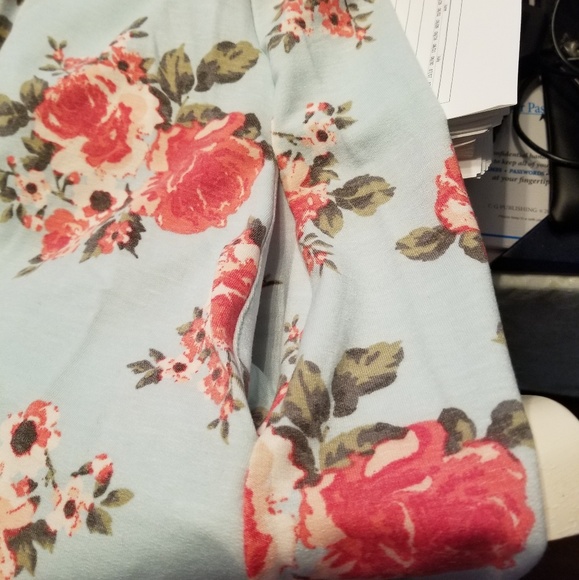 BNWT Honey and Lace Taho Womens Vest Small Floral - Picture 4 of 4